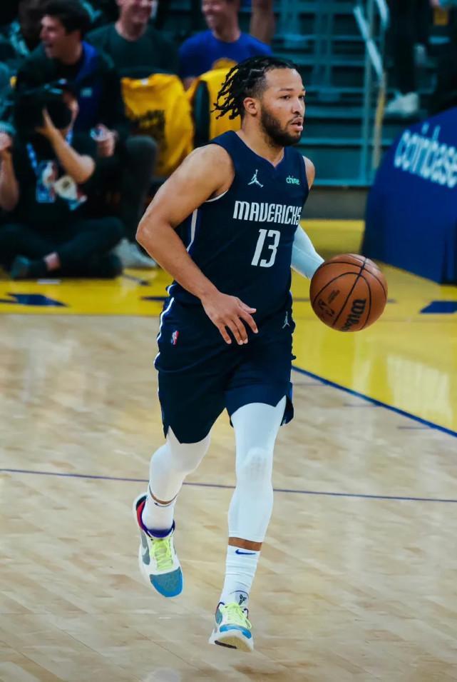 制造威胁 制造威胁